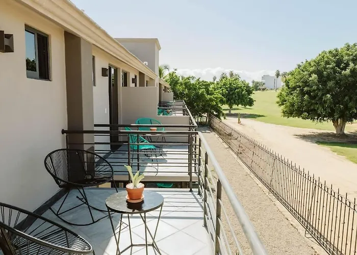 2 Modern Twin In Exclusive Boutique Inn *